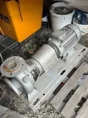 Výkonné průmyslové čerpadlo VEB Pumpenfabrik Salzwedel