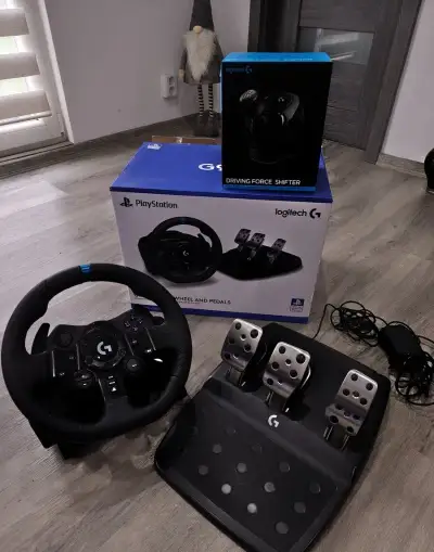 Logitech G923