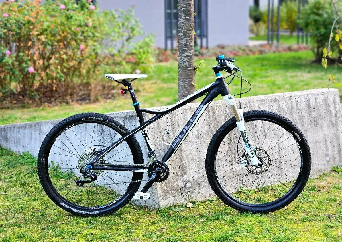 Bulls Six50 1 kvalitní horské kolo 27,5"