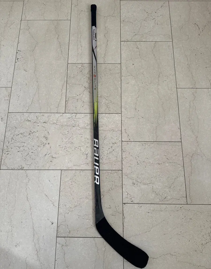 Juniorská hokejka Bauer HyperLite P92 /30Flex, levá