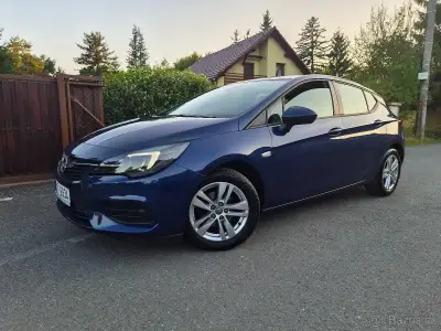 Opel Astra – 2021, 49 713 km