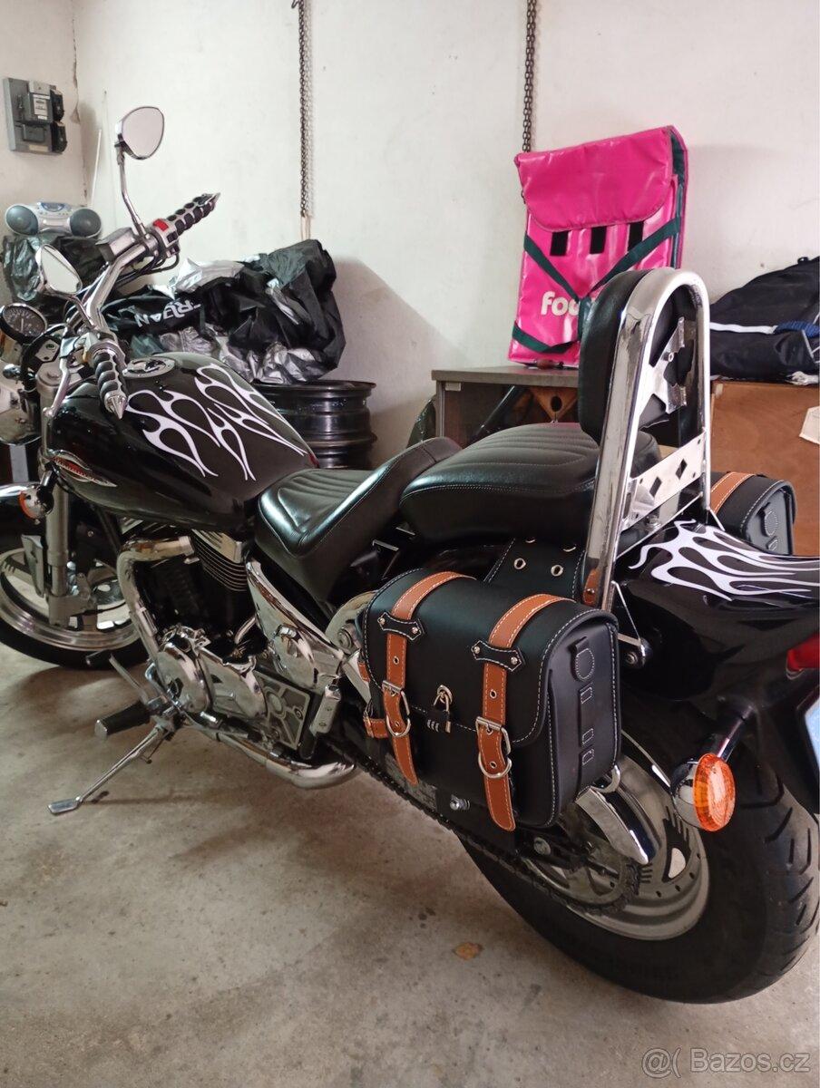 Suzuki Marauder 800