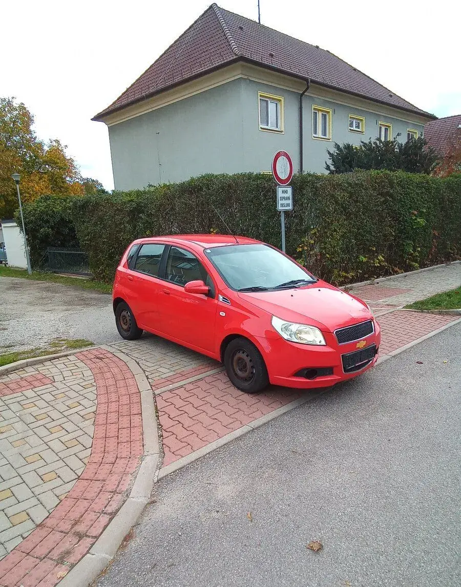 Chevrolet AVEO – 2008, 146 000 km