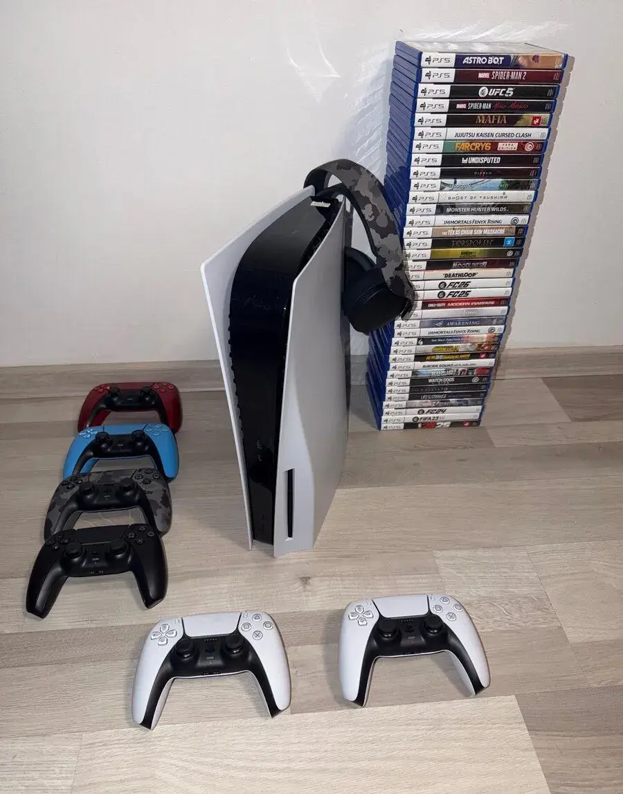 PlayStation 5 + záruka (CFI-1XXXA) – PS5 s mechanikou