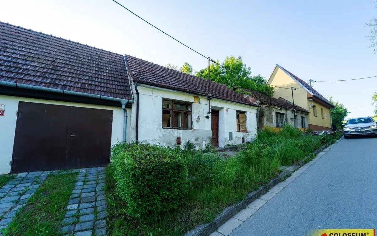 Rousínov u Vyškova, rodinný dům, pozemek pro bydlení, 133 m2