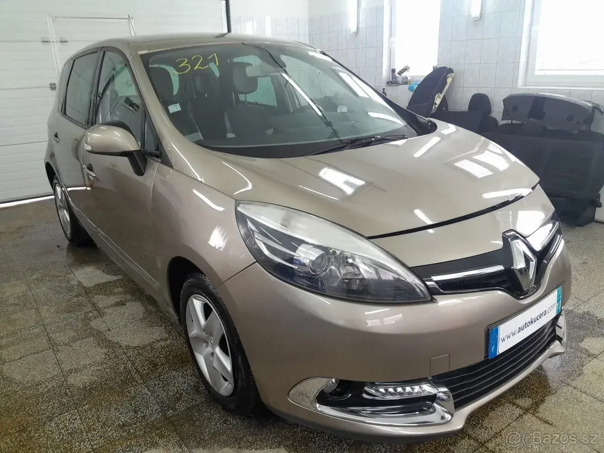 Renault Scénic – 2015, 154 708 km
