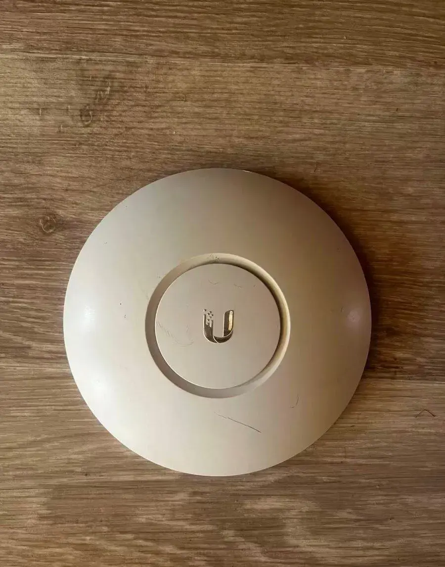Ubiquiti UniFi AP AC Lite (UAP-AC-LITE)