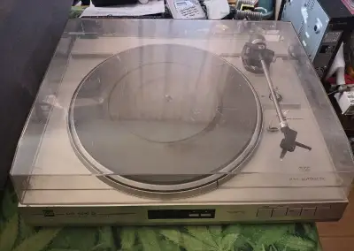 Dual CS 630 Q Direct drive gramofon