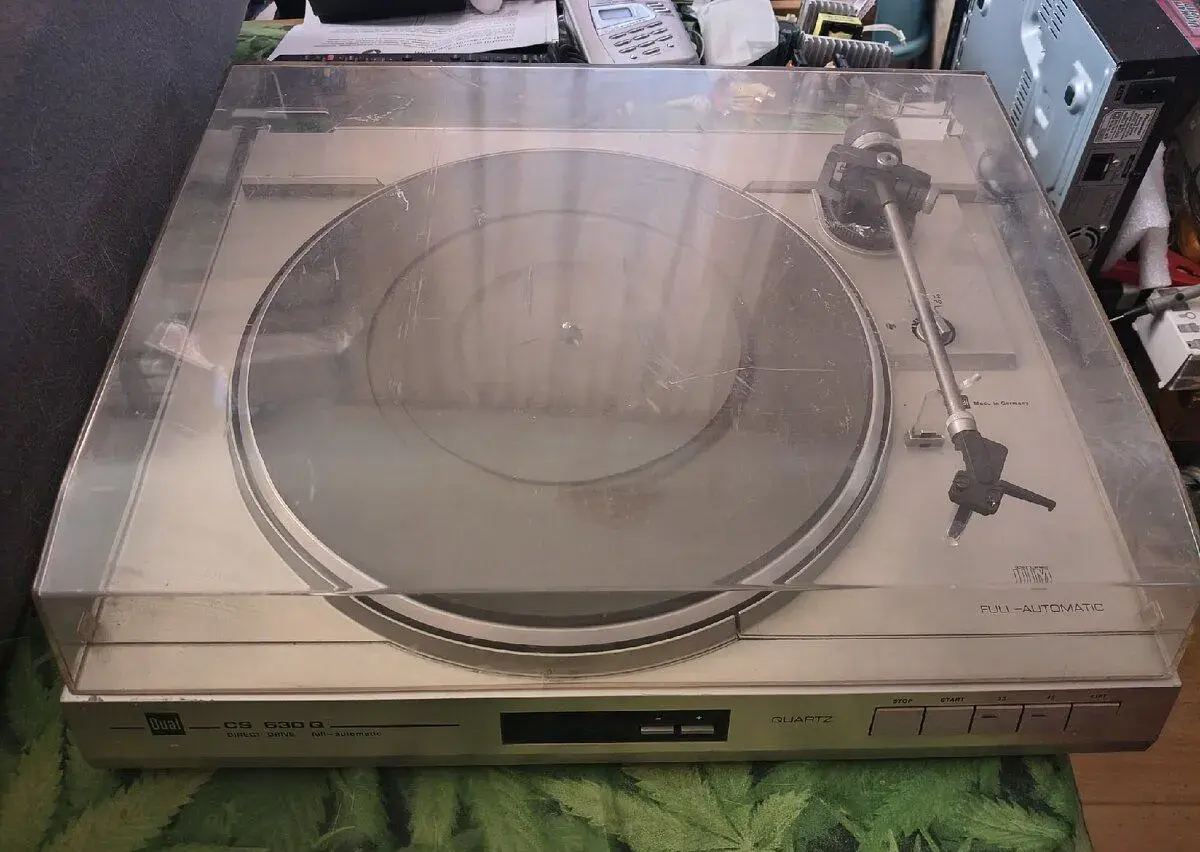 Dual CS 630 Q Direct drive gramofon