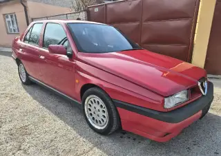 Alfa Romeo 155