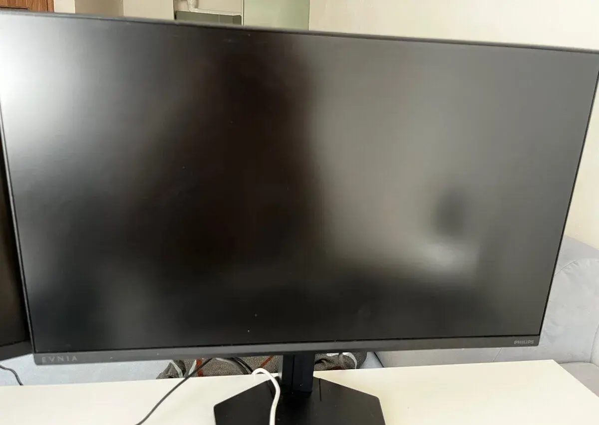 herní monitor EVNIA PHILIPS 144hz