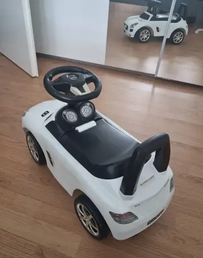 Odrážedlo autíčko Mercedes Benz C-Class