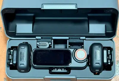 - DJI Mic 3 (2 TX + 1 RX + Charging Case)