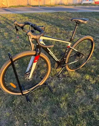 Kolo Gravel rám M, kola 28” (Olpran Leon Gravel 700C M)
