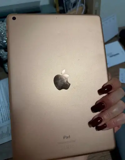 iPad 8 32G Rose gold