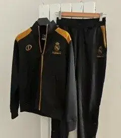 Tepláková souprava Fundación Real Madrid