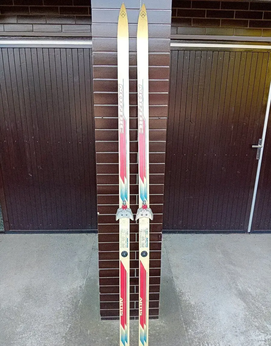 Běžky Artis Nordic 860 210cm