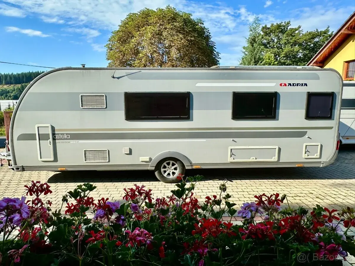 ADRIA ASTELLA 663 HT GLAM EDICE, Alde, sprcháč, jednolůžka