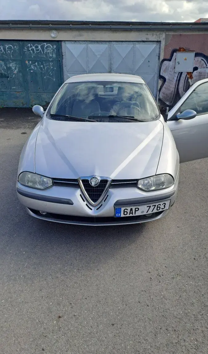 Alfa Romeo 156