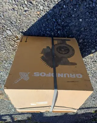 Grundfos UPE 50-120F