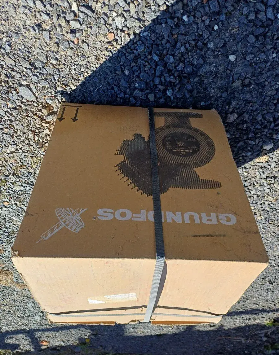 Grundfos UPE 50-120F