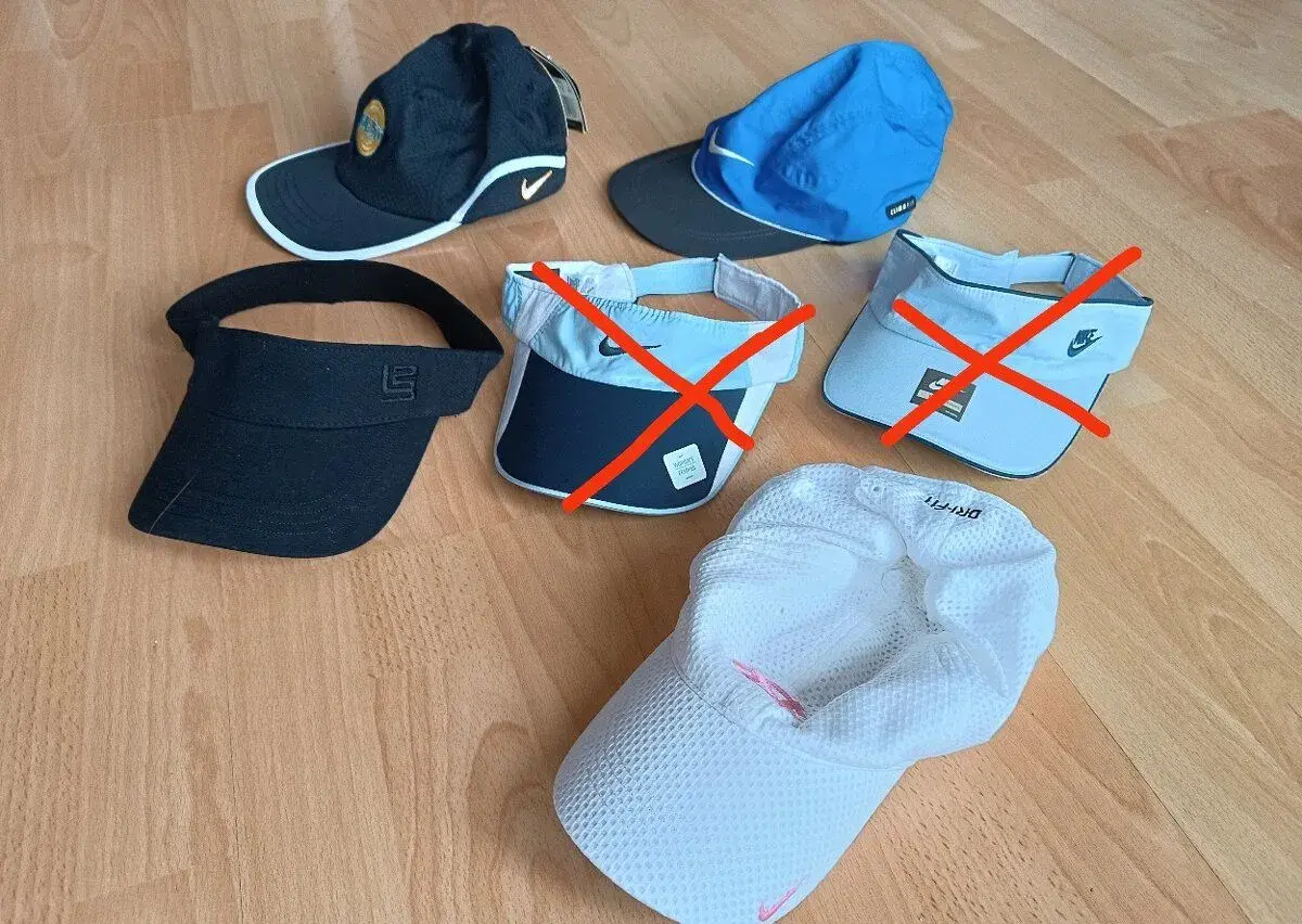 Nové kšilty a kšiltovky Nike