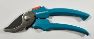 GARDENA 8754-20 - Zahradní nůžky Classic 18 mm