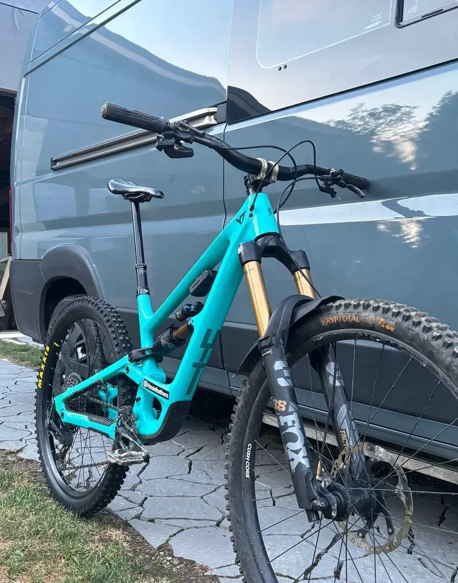 Yt industries capra core 4
