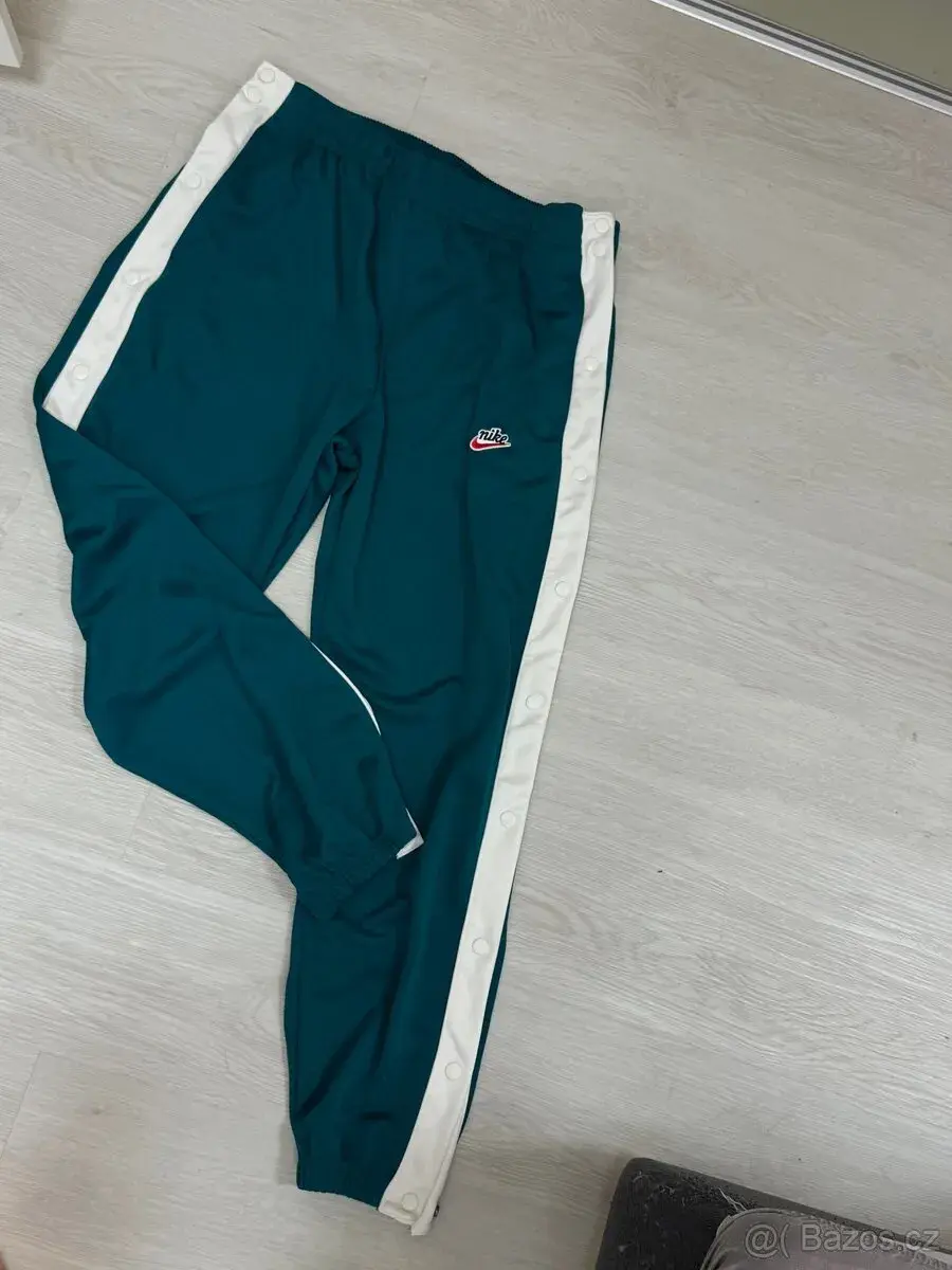 Pánské teplákové kalhoty Nike – XL