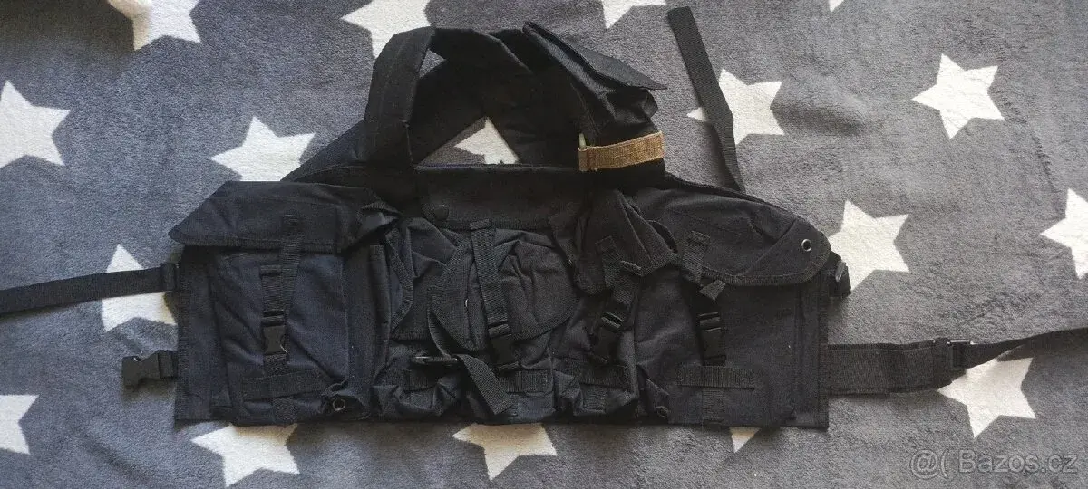 Airsoftová vesta