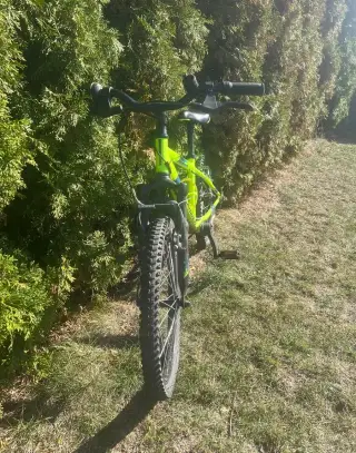Dětské horské kolo Rockrider ST500 – 24", odpružená vidlice
