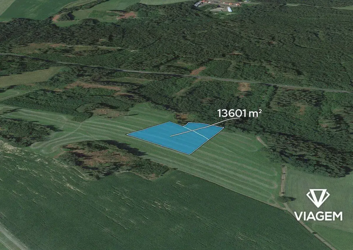 Pole 13 601 m², Podíl 8 % o výměře 1 133 m²