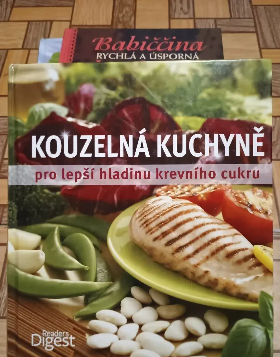 Různé kuchařky Readers Digist