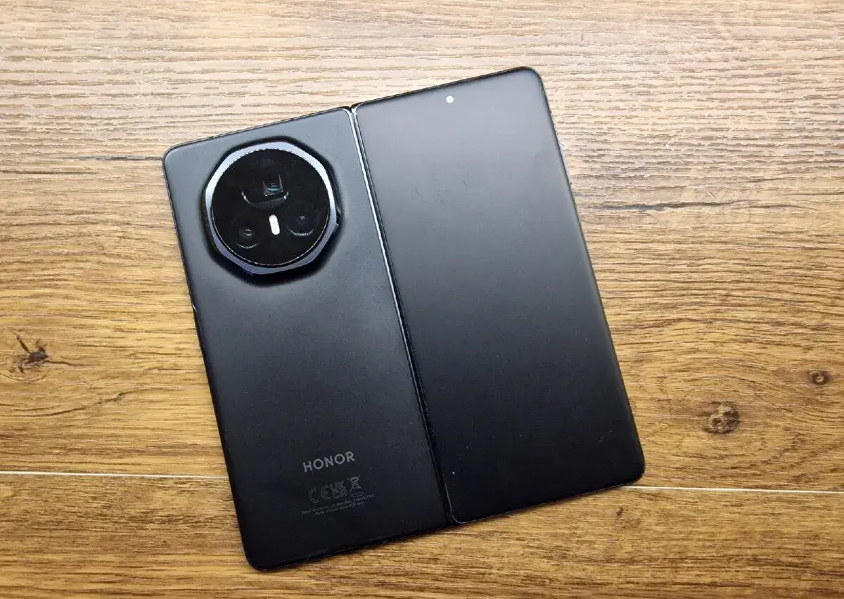 Honor Magic v3