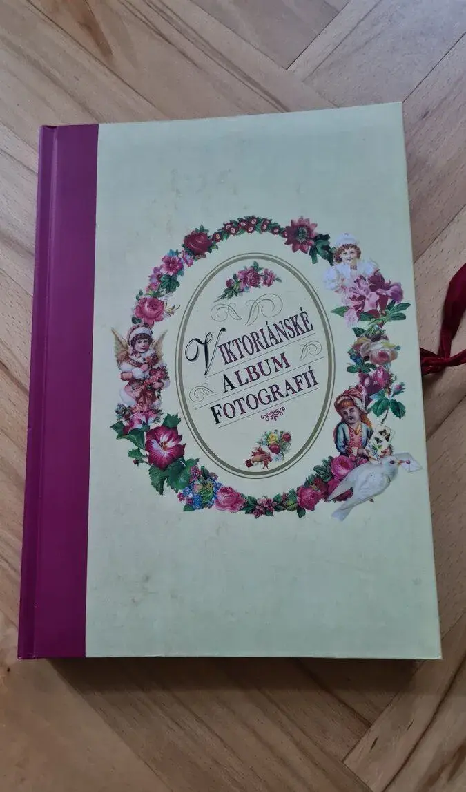 Viktoriánské album fografii
