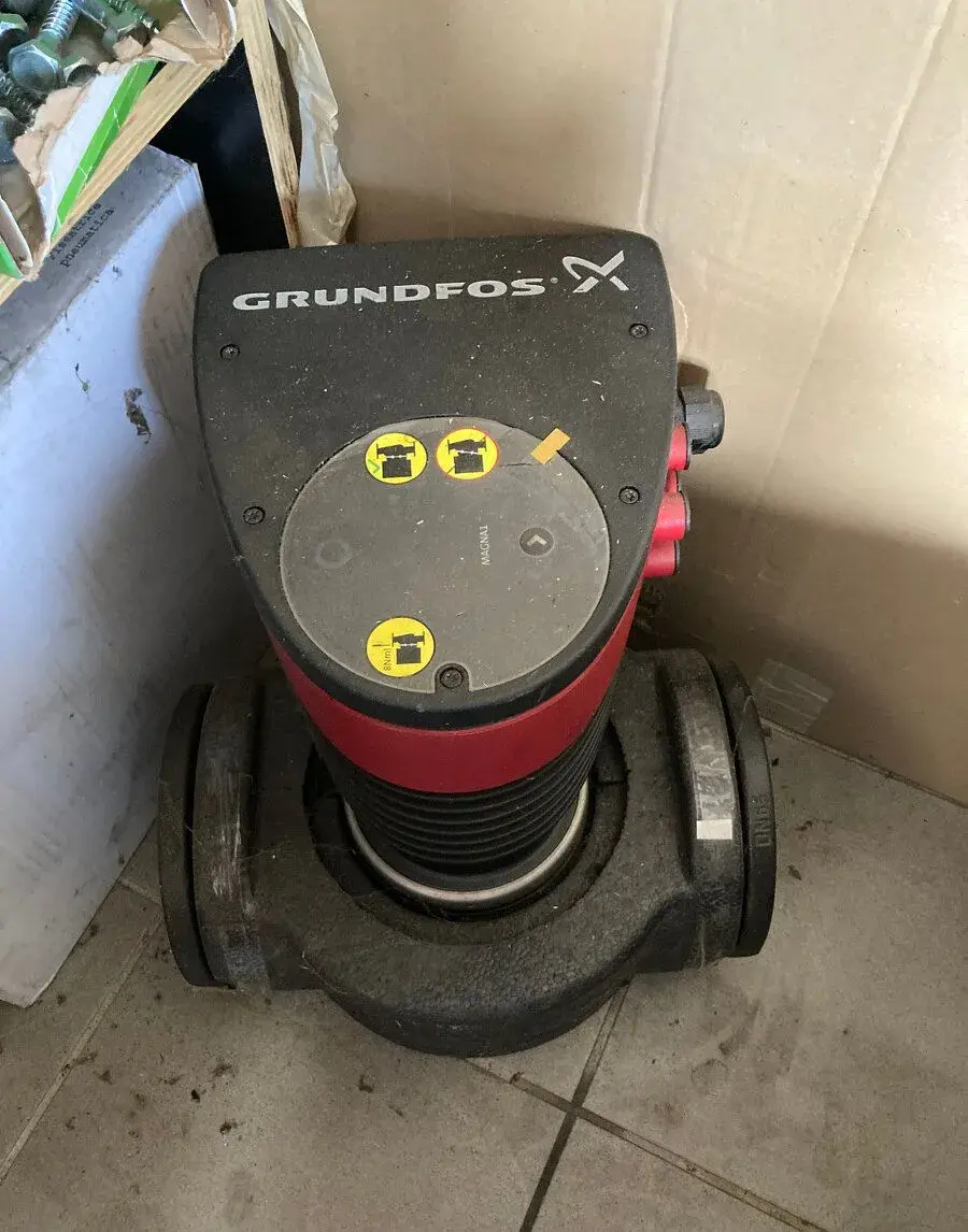 oběhové čerpadlo GRUNDFOS Magna