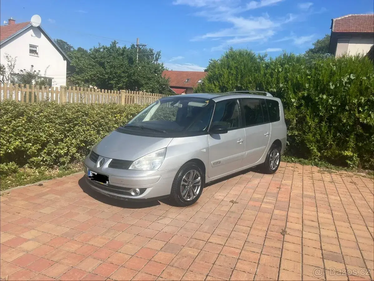 Grand Espace 2dci Stk do 2028 zaves 228tkm