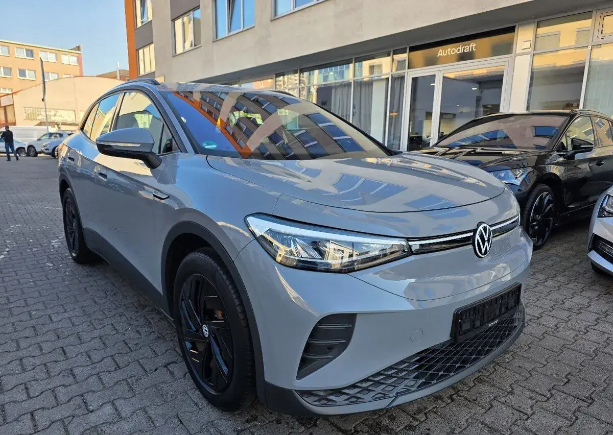 Volkswagen ID.4 – 2023, 166 112 km