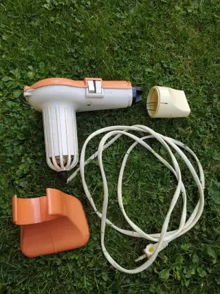 FÉN retro
