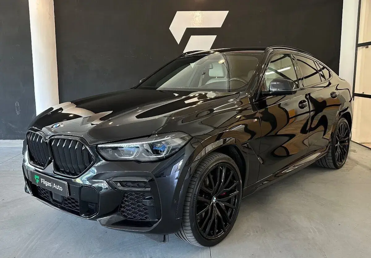 BMW X6 – 2023, 96 000 km