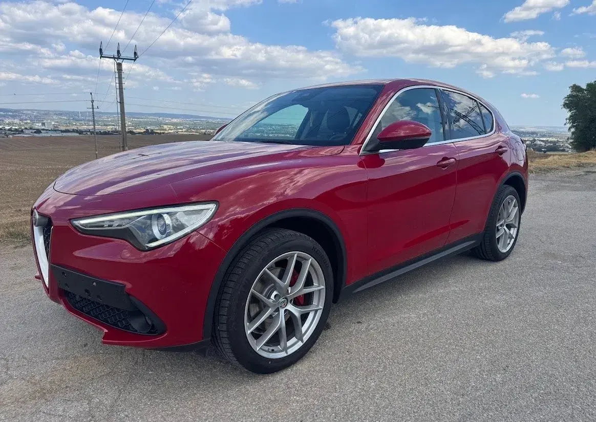 Alfa Romeo STELVIO – 242 000 km