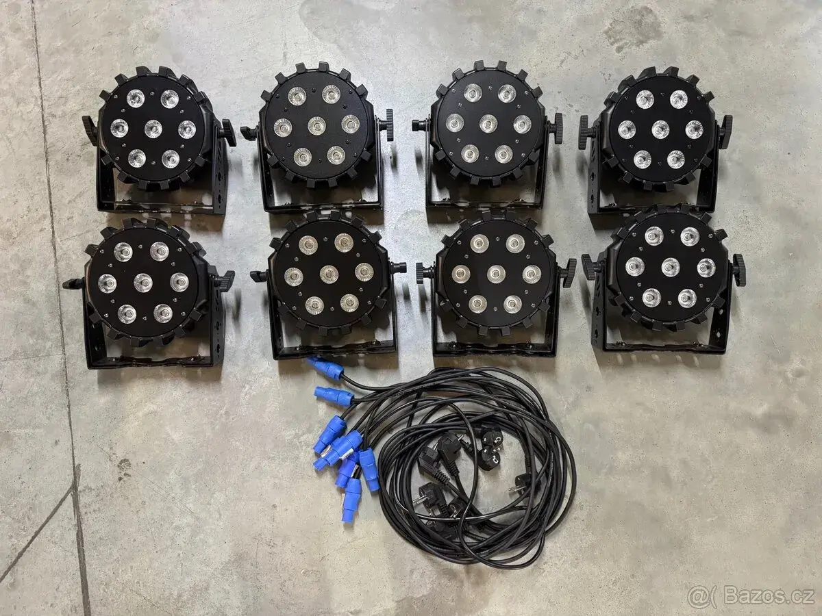 8x FLASH BUTRYM 7x10W RGBW