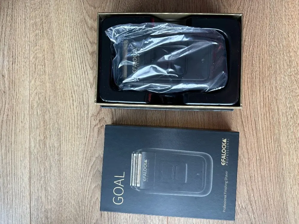Efalock Professional GOAL Finishing Shaver Black