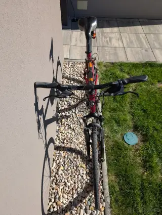 Krosové kolo Apache Matto, 28", Shimano Alivio 3x8