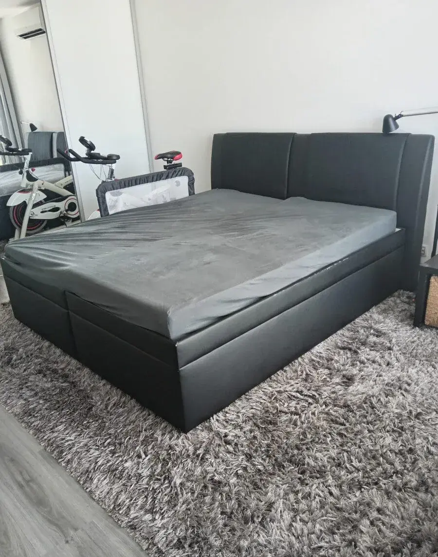 Šedý chlupatý koberec 240x320
