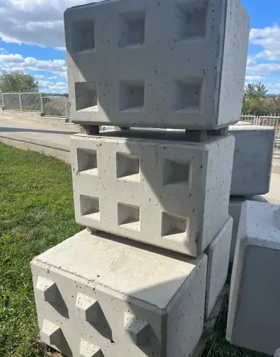 Beton bloky (lego kostky), panely