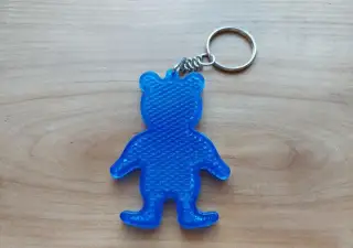 Nový bezpečnostní přívěsek - medvídek pro děti i dospělé