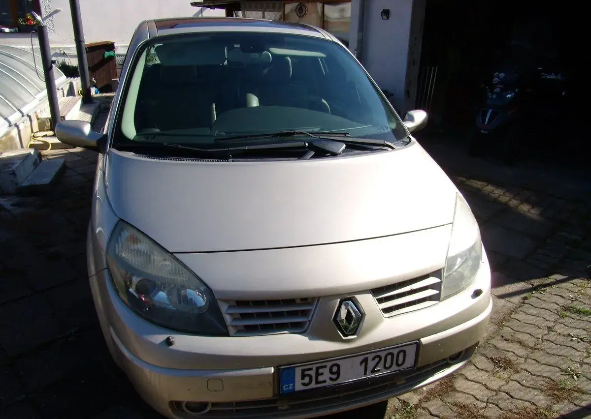 Renault GRAND – 2006, 241 591 km