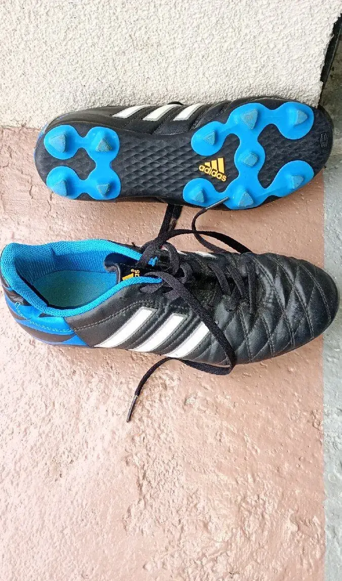 Kopačky vel. 38. Adidas