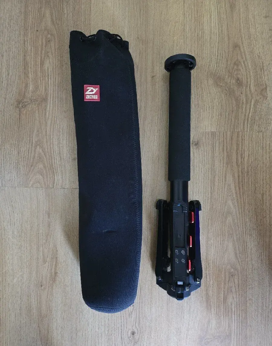 Zhiyun teleskopický monopod